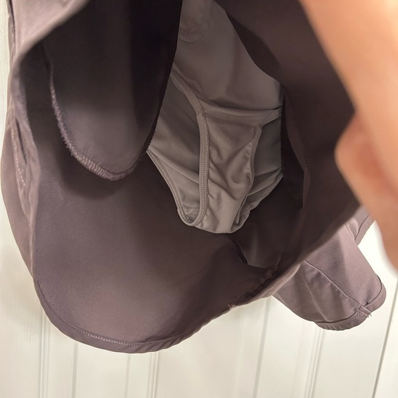 Under Armour Women’s RUN Shorts Mauve Purple Size XL - Picture 4 of 10